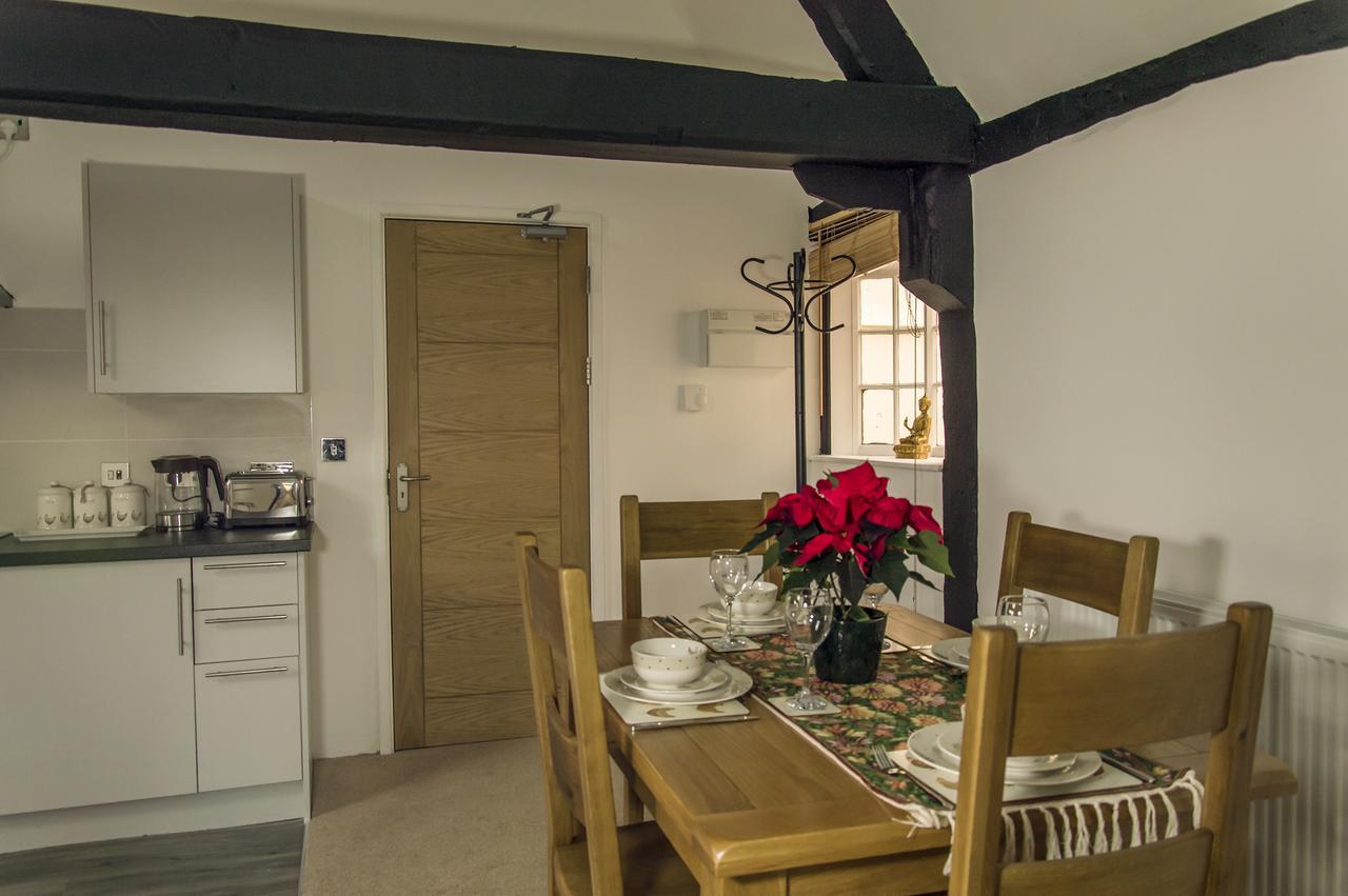 The Three Gables Apartment Stratford-upon-Avon Ngoại thất bức ảnh
