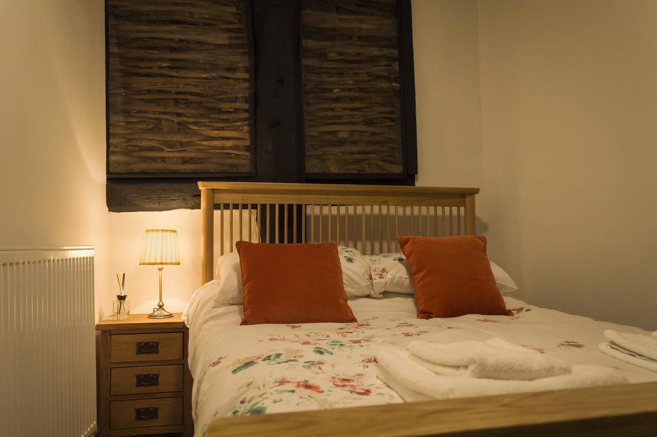 The Three Gables Apartment Stratford-upon-Avon Ngoại thất bức ảnh