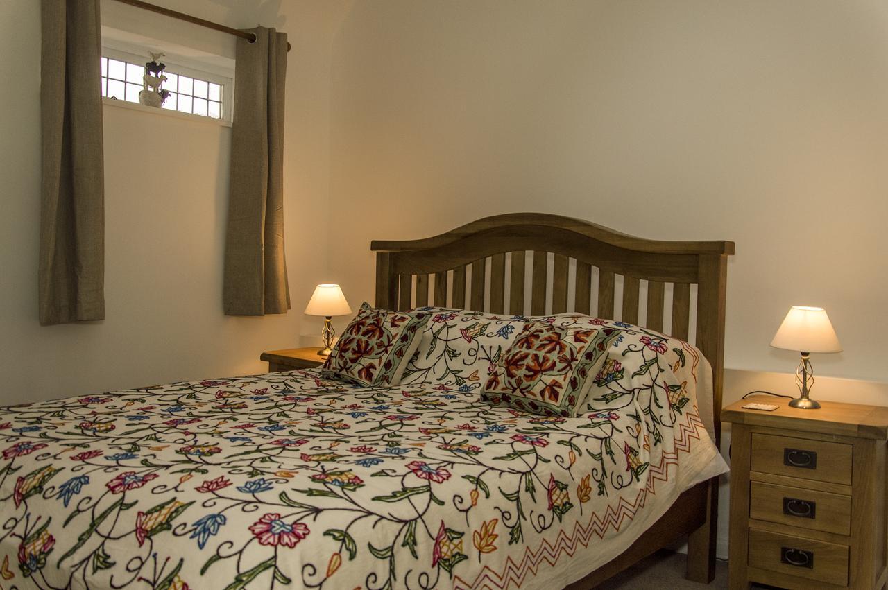 The Three Gables Apartment Stratford-upon-Avon Ngoại thất bức ảnh